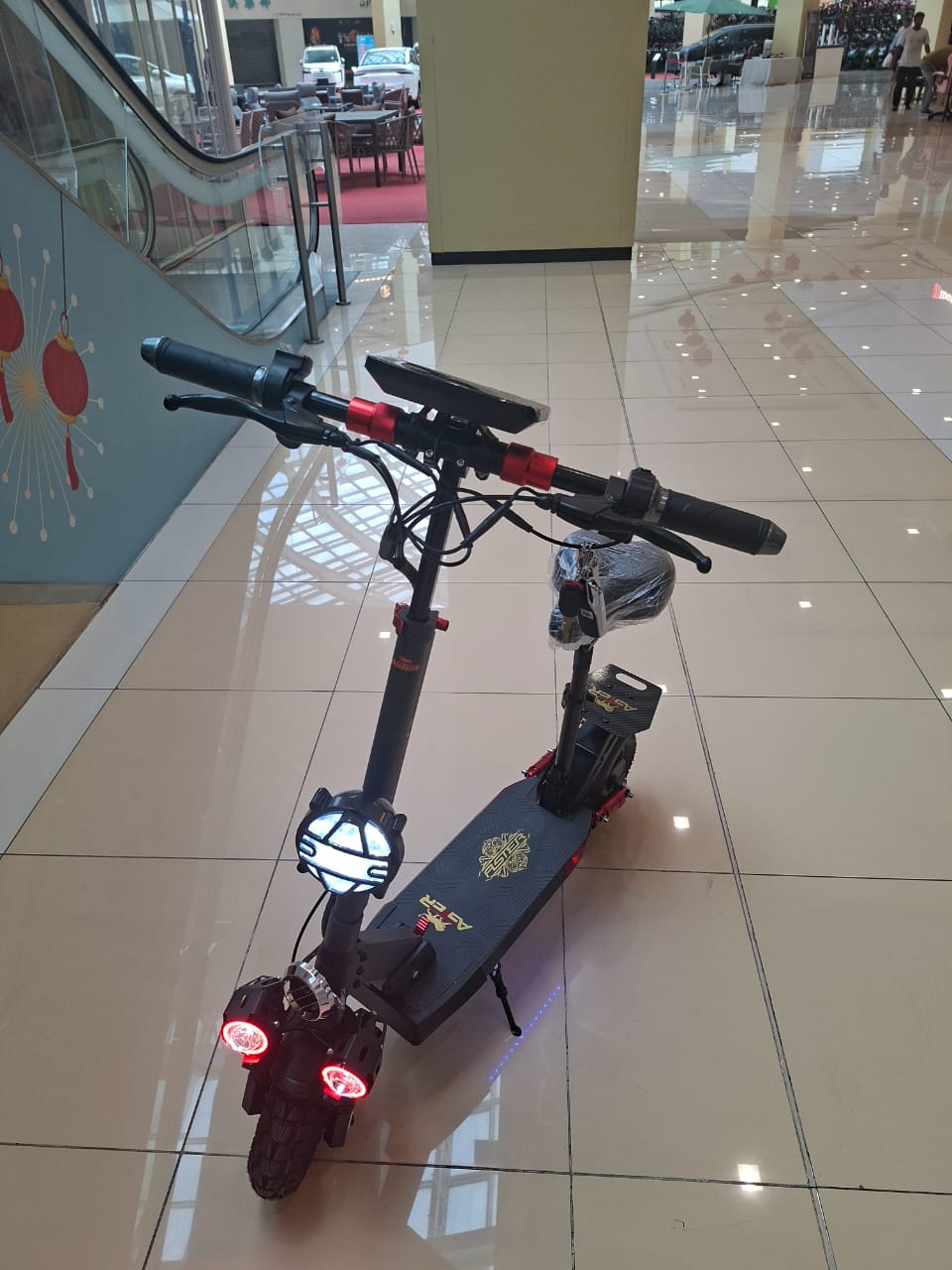 Aster A13 Pro e-scooter offering smooth ride, stable design and efficient performance for city travel.