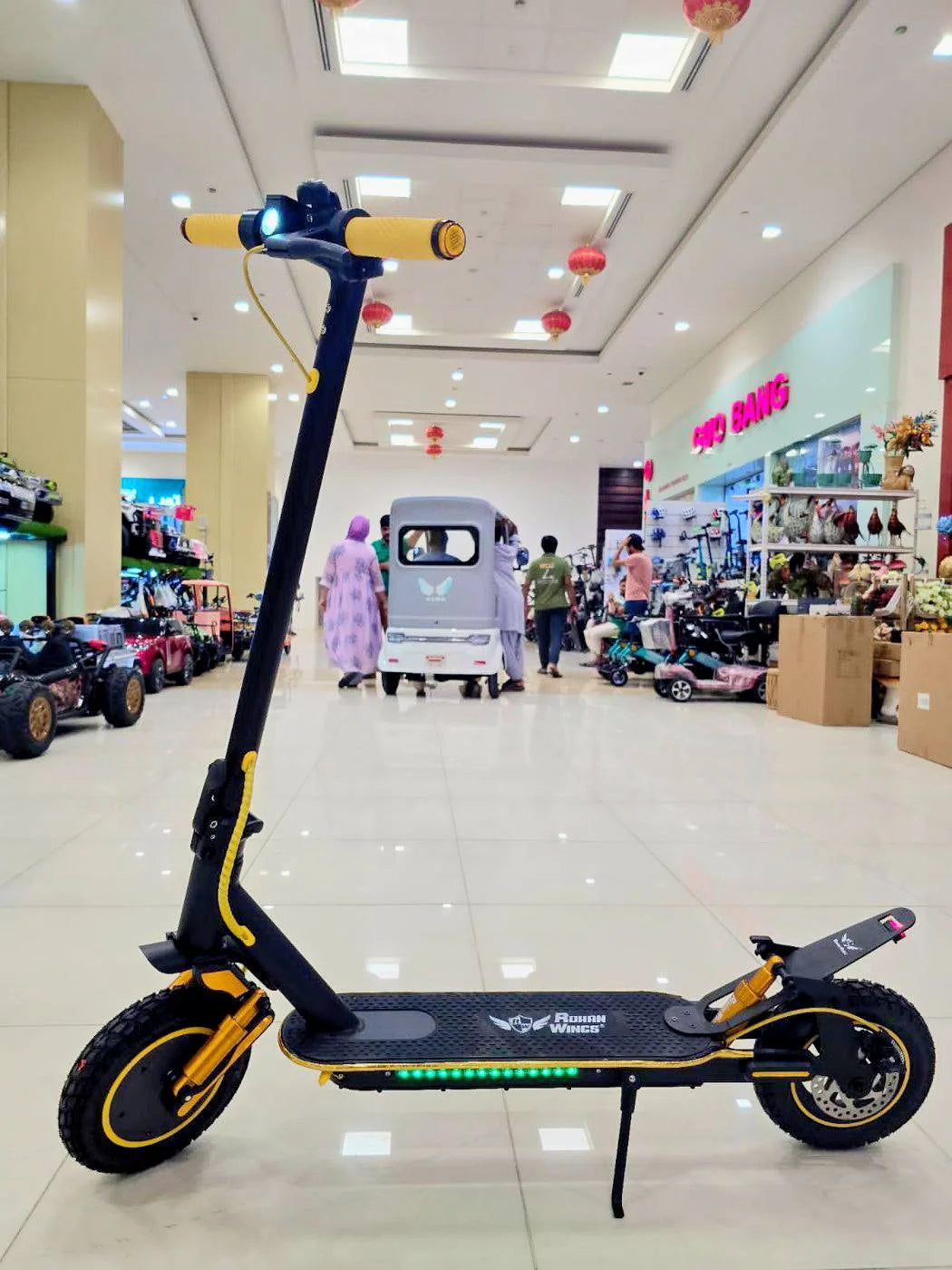 HT 08 electric scooter – lightweight and powerful design