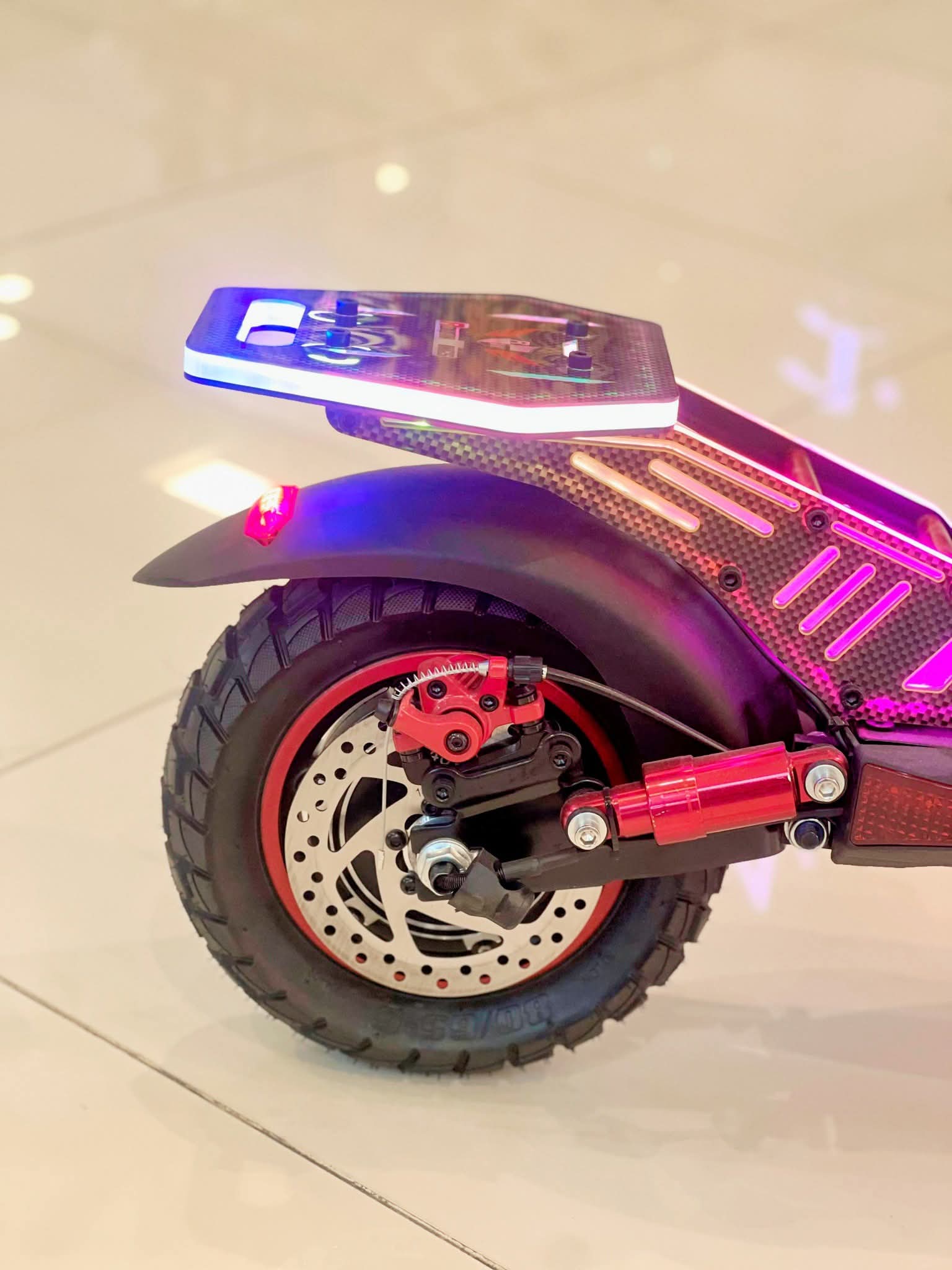 Best electric scooter Rohan Wings KT 6A with sturdy build, long-range battery and safe, stable ride.