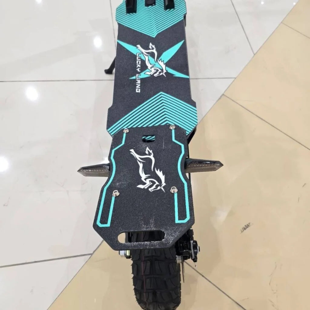 Lucky Land L2 e-scooter – smooth city commute with strong motor