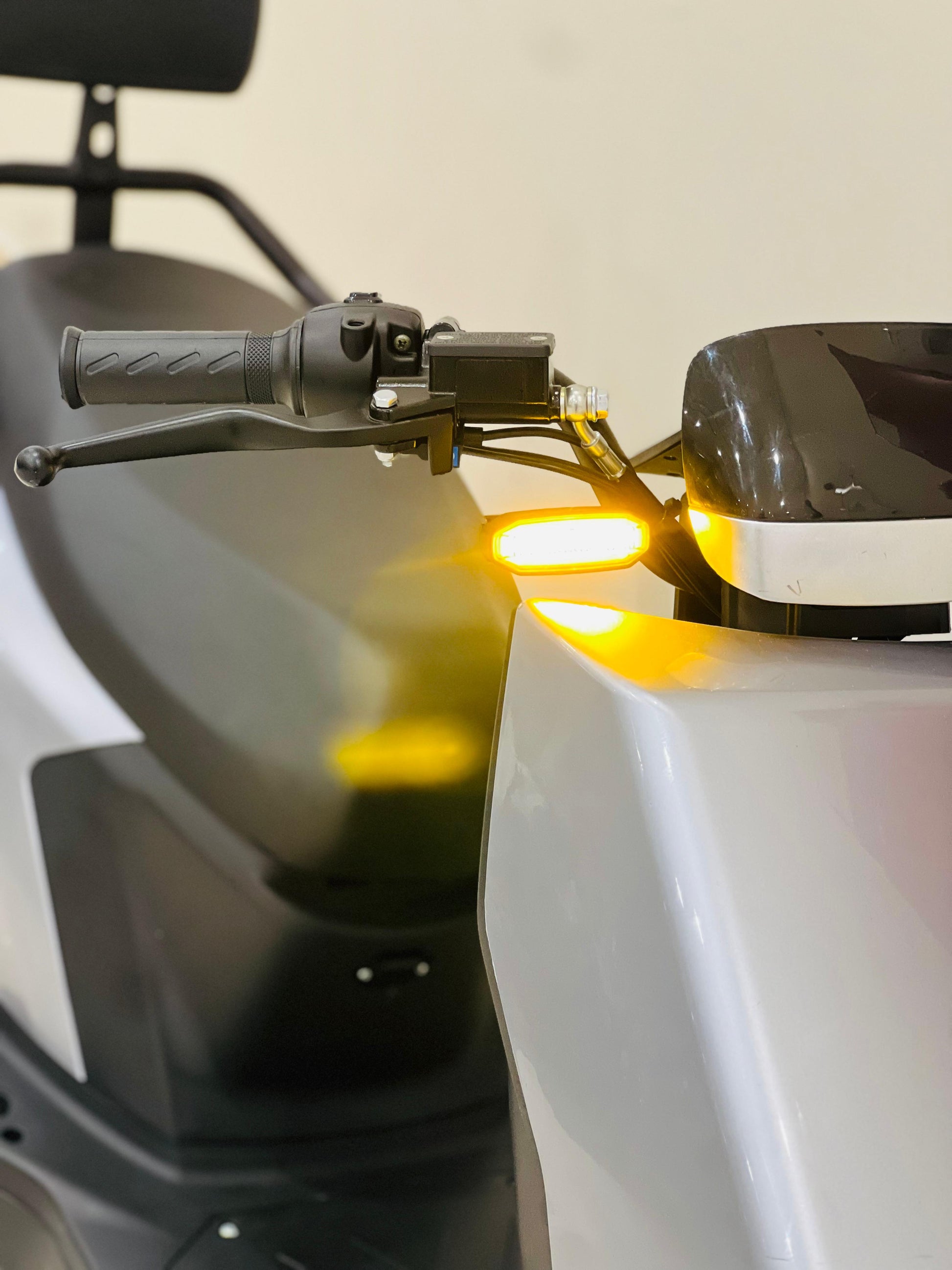 Compact B01 Smart-Pro e-scooter designed for smooth, efficient city rides.