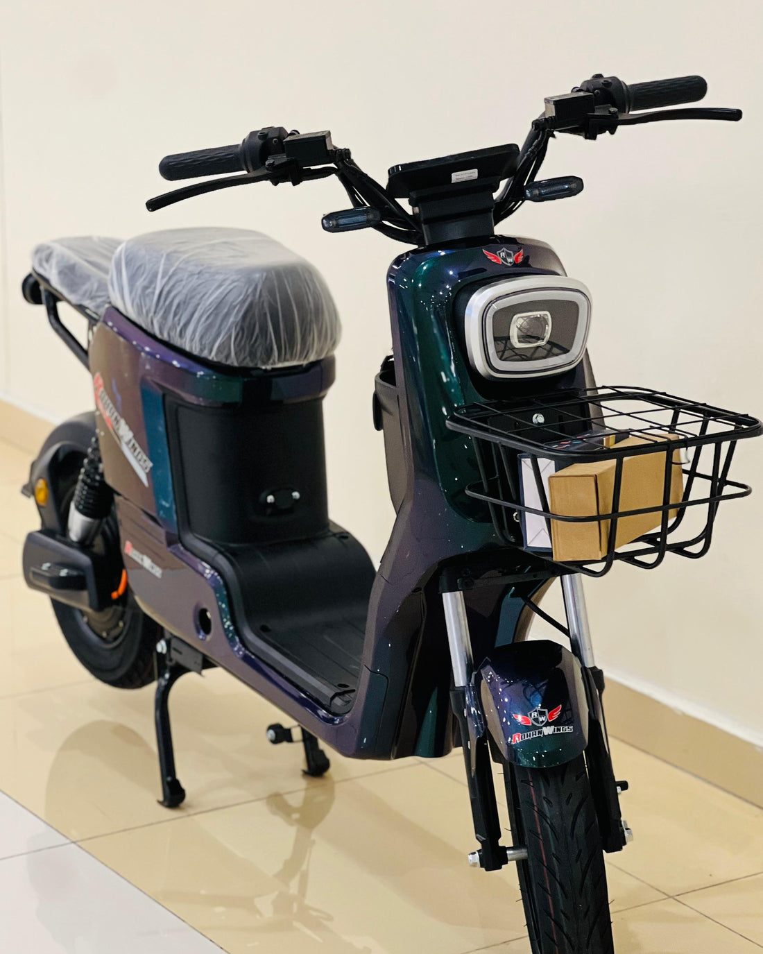 ED01 ELECTRIC SCOOTER