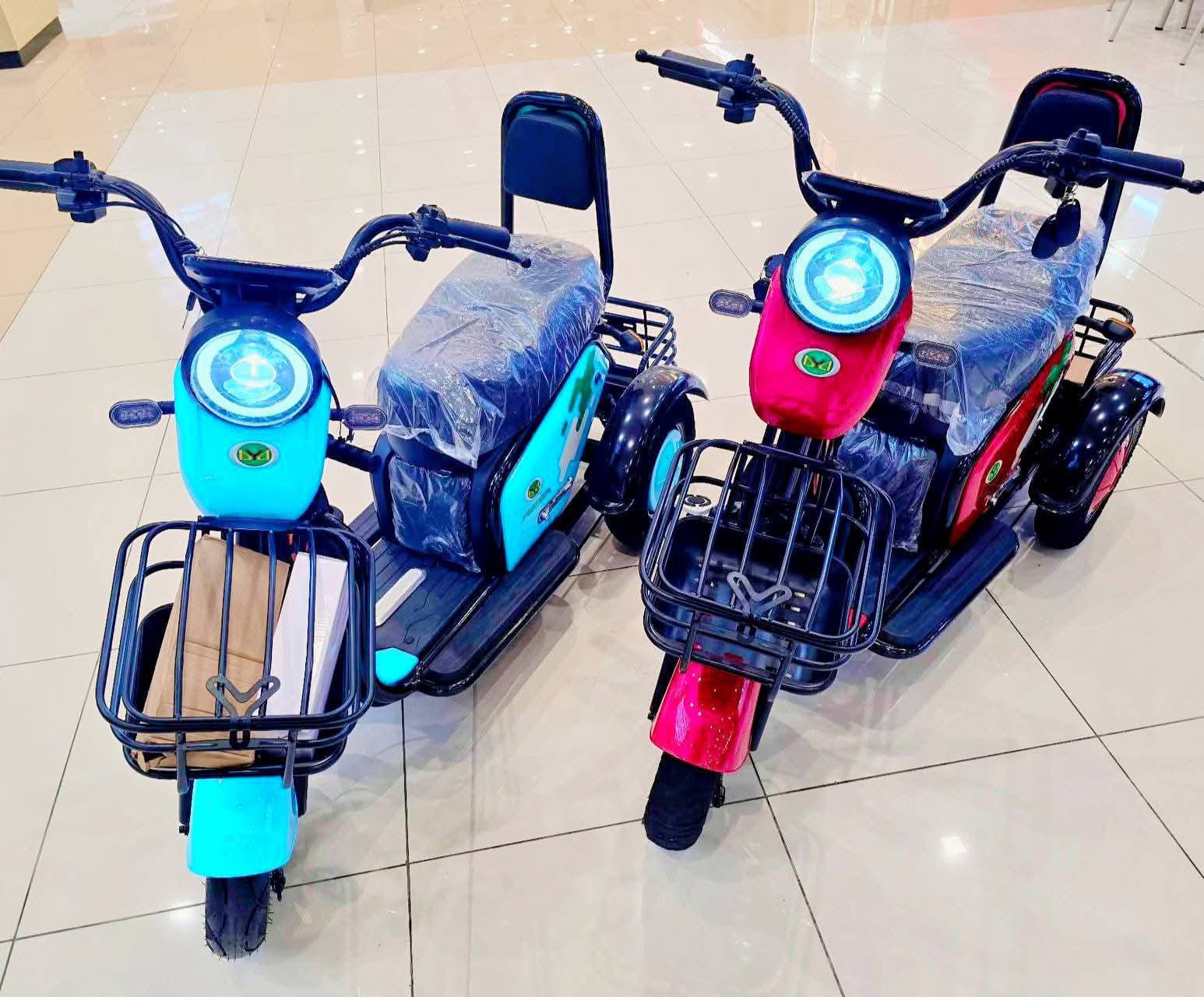Electric tricycle scooter for adults – long range and comfortable seat